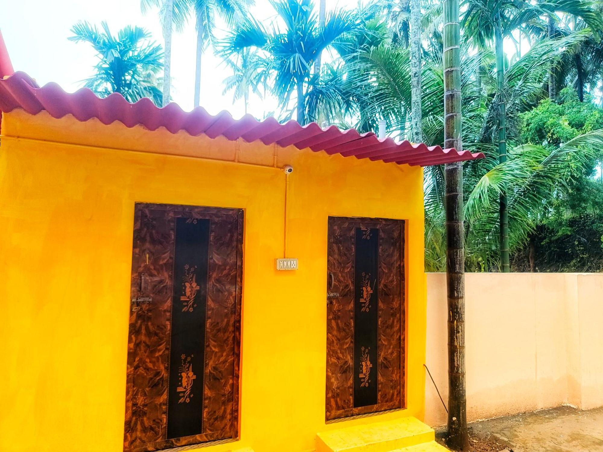 Shivalaya Farmstay Located Amdist Coconut Farm With River Access Near Isha,Adiyogi,Siruvani Alandurai Bagian luar foto